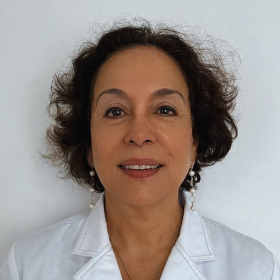 Dra. Alejandra Ríos